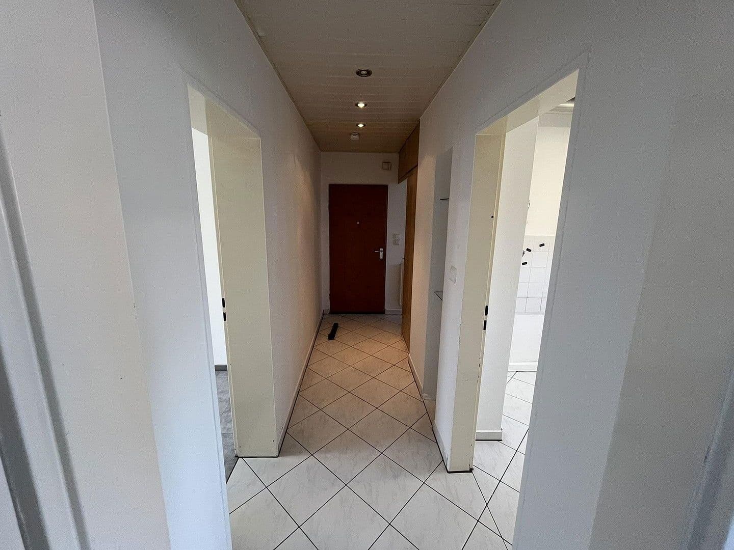Predaj bytu 3-izbový 57 m², Von-Velbrück-Str. 6, Langenfeld (Rheinland), Severné Porýnie - Westfálsko Predaj bytu 3-izbový 57 m², Von-Velbrück-Str. 6, Langenfeld (Rheinland), Severné Porýnie - Westfálsko