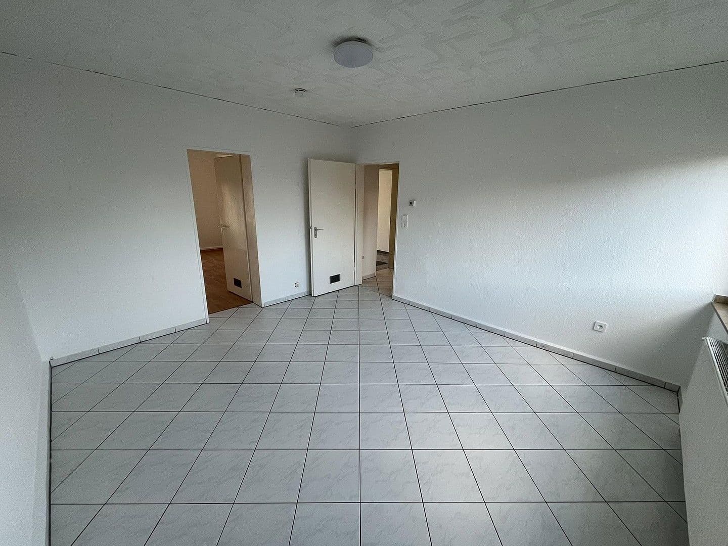 Predaj bytu 3-izbový 57 m², Von-Velbrück-Str. 6, Langenfeld (Rheinland), Severné Porýnie - Westfálsko Predaj bytu 3-izbový 57 m², Von-Velbrück-Str. 6, Langenfeld (Rheinland), Severné Porýnie - Westfálsko