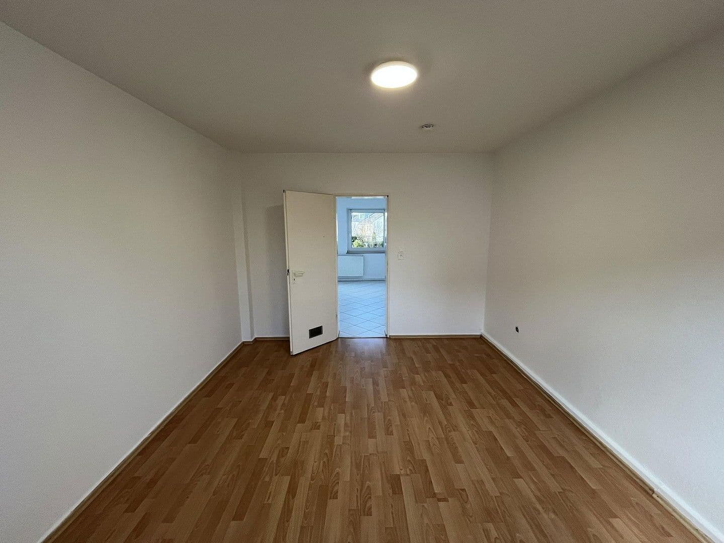 Predaj bytu 3-izbový 57 m², Von-Velbrück-Str. 6, Langenfeld (Rheinland), Severné Porýnie - Westfálsko Predaj bytu 3-izbový 57 m², Von-Velbrück-Str. 6, Langenfeld (Rheinland), Severné Porýnie - Westfálsko