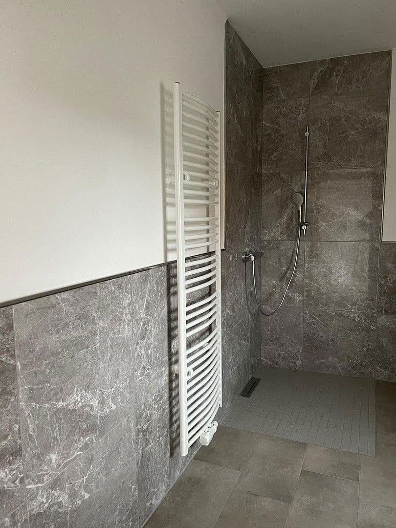 Prenájom bytu 2-izbový 81 m², Wrestedt, Dolné Sasko Prenájom bytu 2-izbový 81 m², Wrestedt, Dolné Sasko