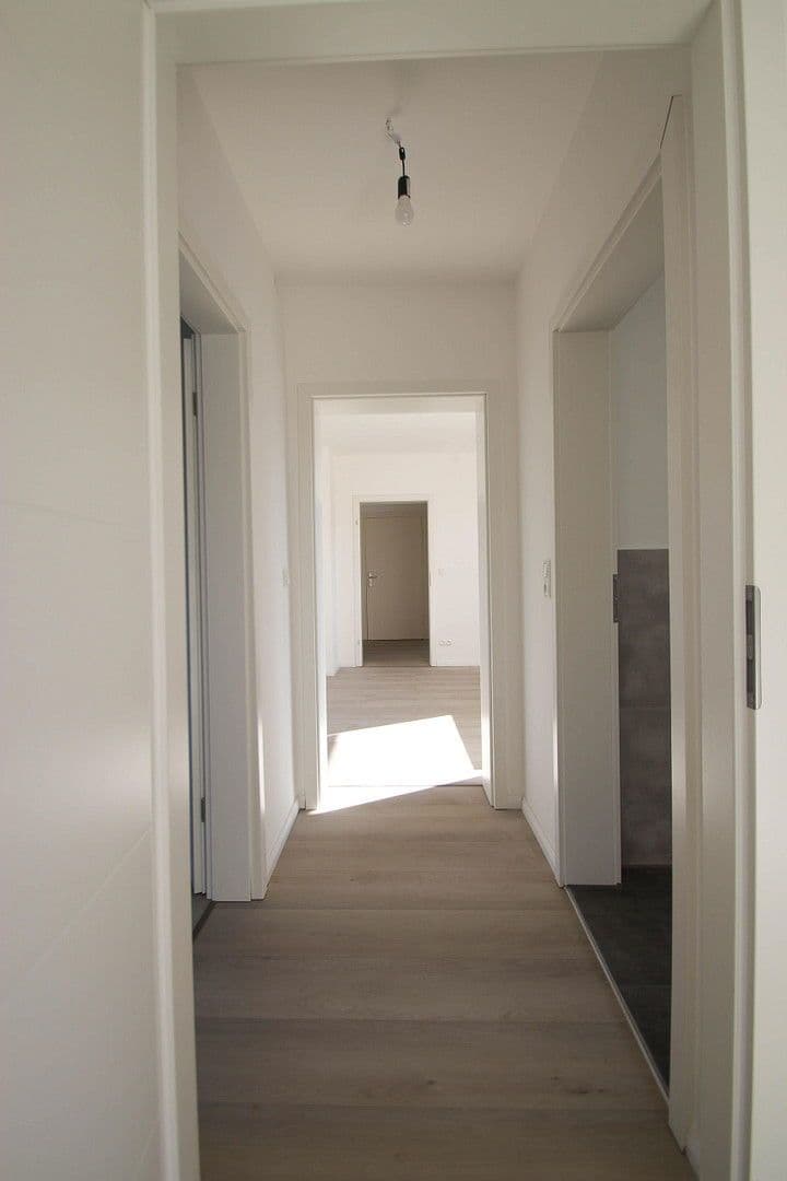 Prenájom bytu 4-izbový 68 m², Ivendorfer Landstr. 2, Lübeck, Šlezvicko-Holštajnsko Prenájom bytu 4-izbový 68 m², Ivendorfer Landstr. 2, Lübeck, Šlezvicko-Holštajnsko