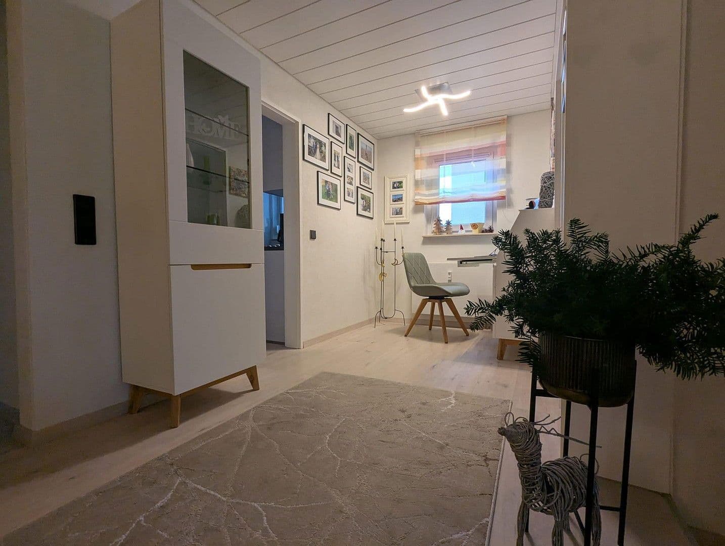 Predaj bytu 4-izbový 93 m², Filderstadt, Bádensko-Wurttembersko Predaj bytu 4-izbový 93 m², Filderstadt, Bádensko-Wurttembersko