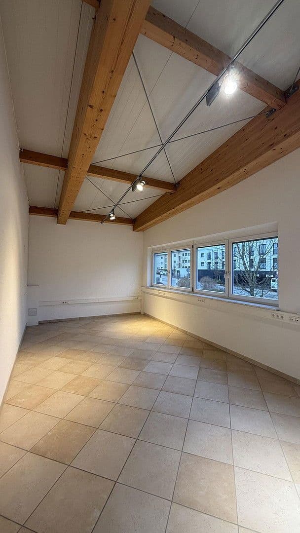Prenájom kancelárie 66 m², Gewerbestraße 48, Herrsching, Bavorsko Prenájom kancelárie 66 m², Gewerbestraße 48, Herrsching, Bavorsko