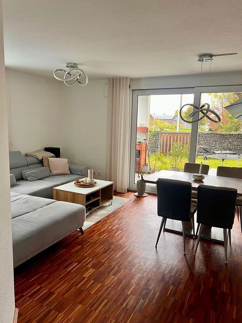 Predaj bytu 3-izbový 74 m², Kappeläckerstr. 1, Crailsheim, Bádensko-Wurttembersko Predaj bytu 3-izbový 74 m², Kappeläckerstr. 1, Crailsheim, Bádensko-Wurttembersko