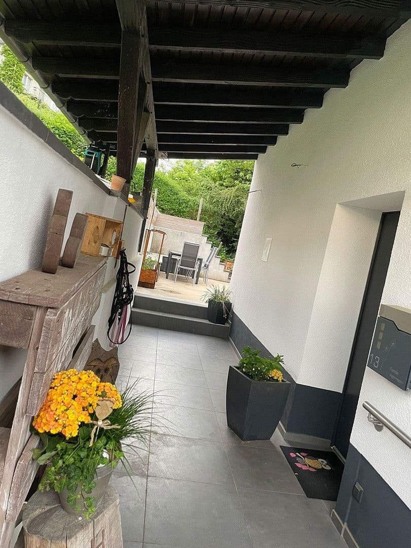 Predaj domu 94 m², pozemek 699 m², Bindweider Straße 13, Steinebach/Sieg, Porýnie-Falcko Predaj domu 94 m², pozemek 699 m², Bindweider Straße 13, Steinebach/Sieg, Porýnie-Falcko