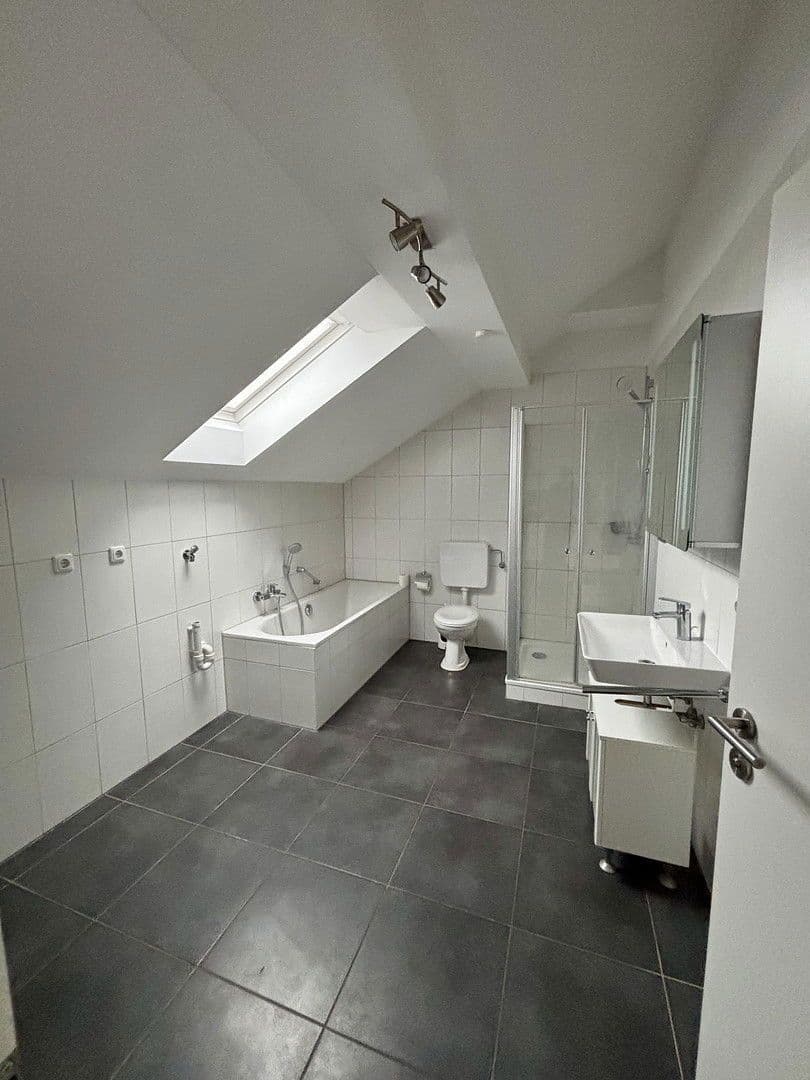 Prenájom bytu 2-izbový 65 m², Ampfing, Bavorsko Prenájom bytu 2-izbový 65 m², Ampfing, Bavorsko