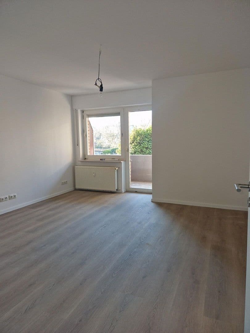Prenájom bytu 2-izbový 52 m², Lipperheidstr. 112, Oberhausen, Severné Porýnie - Westfálsko Prenájom bytu 2-izbový 52 m², Lipperheidstr. 112, Oberhausen, Severné Porýnie - Westfálsko