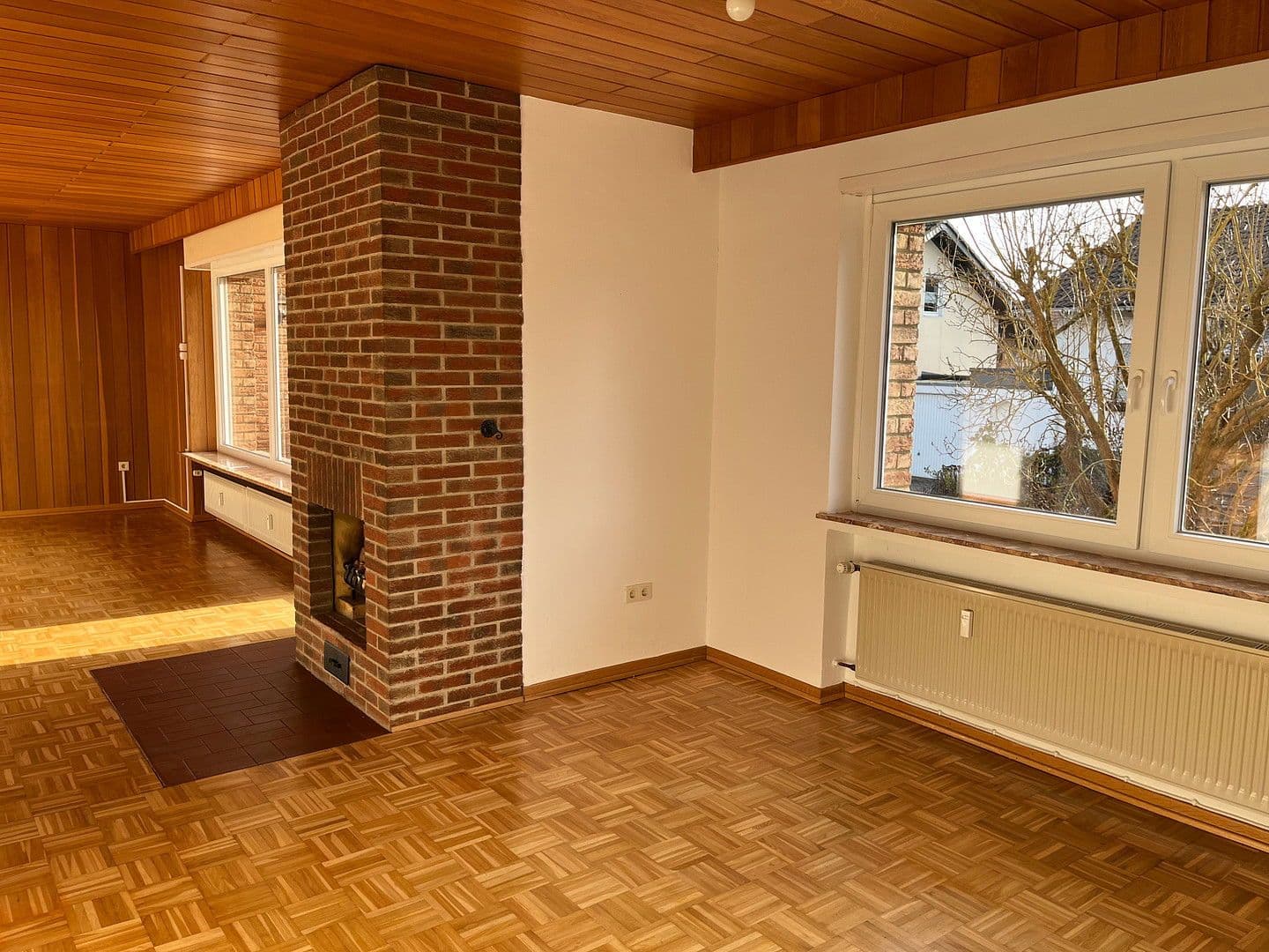 Prenájom bytu 3-izbový 112 m², Pitzenbüsch, Kradenbach, Porýnie-Falcko Prenájom bytu 3-izbový 112 m², Pitzenbüsch, Kradenbach, Porýnie-Falcko