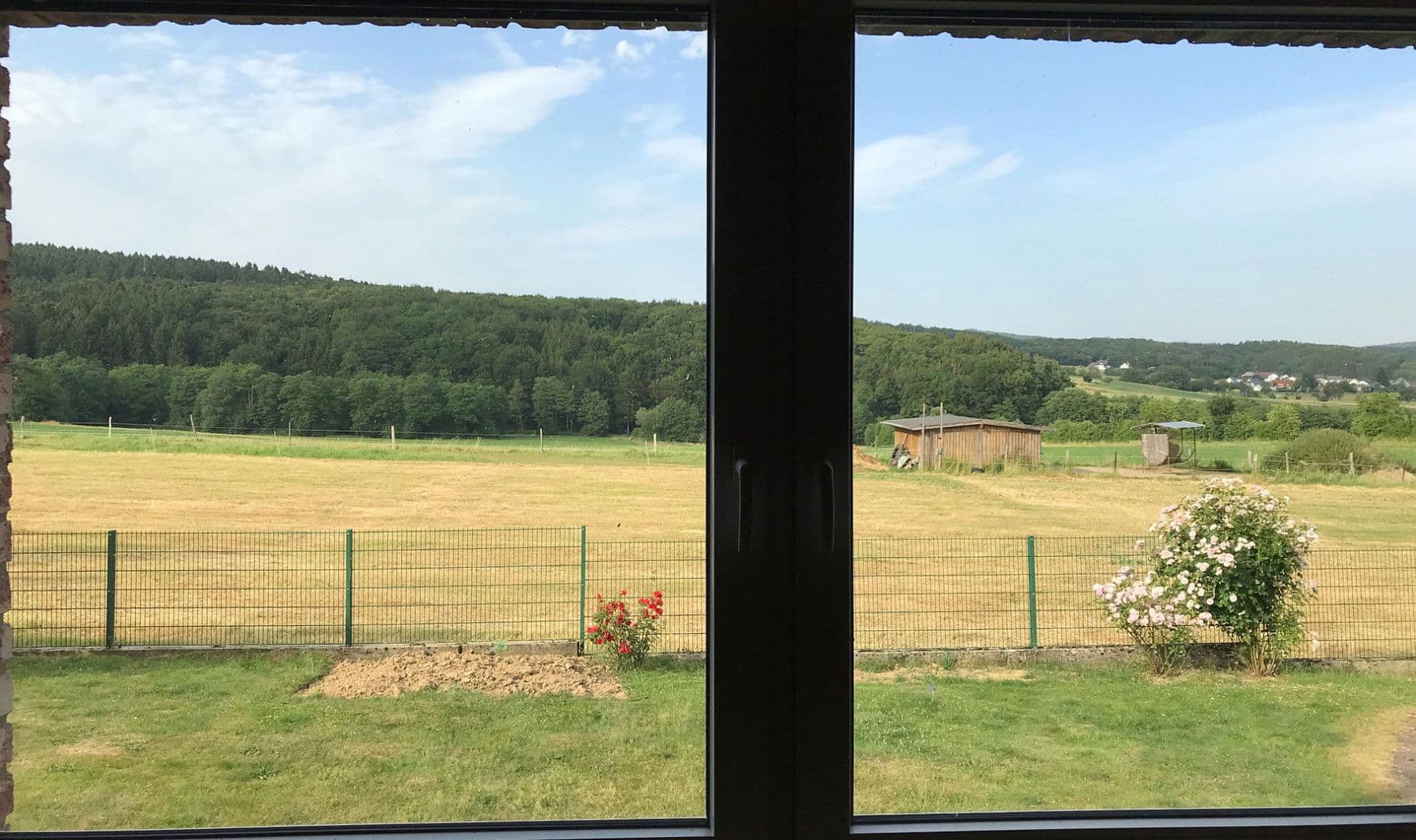 Prenájom bytu 3-izbový 112 m², Pitzenbüsch, Kradenbach, Porýnie-Falcko Prenájom bytu 3-izbový 112 m², Pitzenbüsch, Kradenbach, Porýnie-Falcko