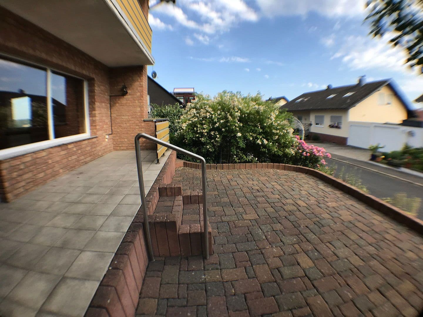 Prenájom bytu 3-izbový 112 m², Pitzenbüsch, Kradenbach, Porýnie-Falcko Prenájom bytu 3-izbový 112 m², Pitzenbüsch, Kradenbach, Porýnie-Falcko