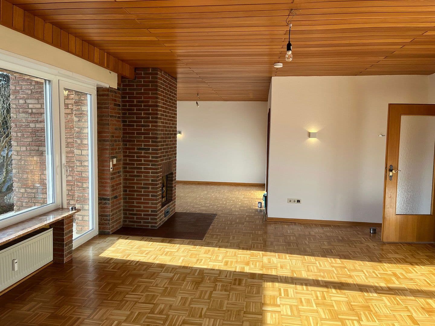 Prenájom bytu 3-izbový 112 m², Pitzenbüsch, Kradenbach, Porýnie-Falcko Prenájom bytu 3-izbový 112 m², Pitzenbüsch, Kradenbach, Porýnie-Falcko