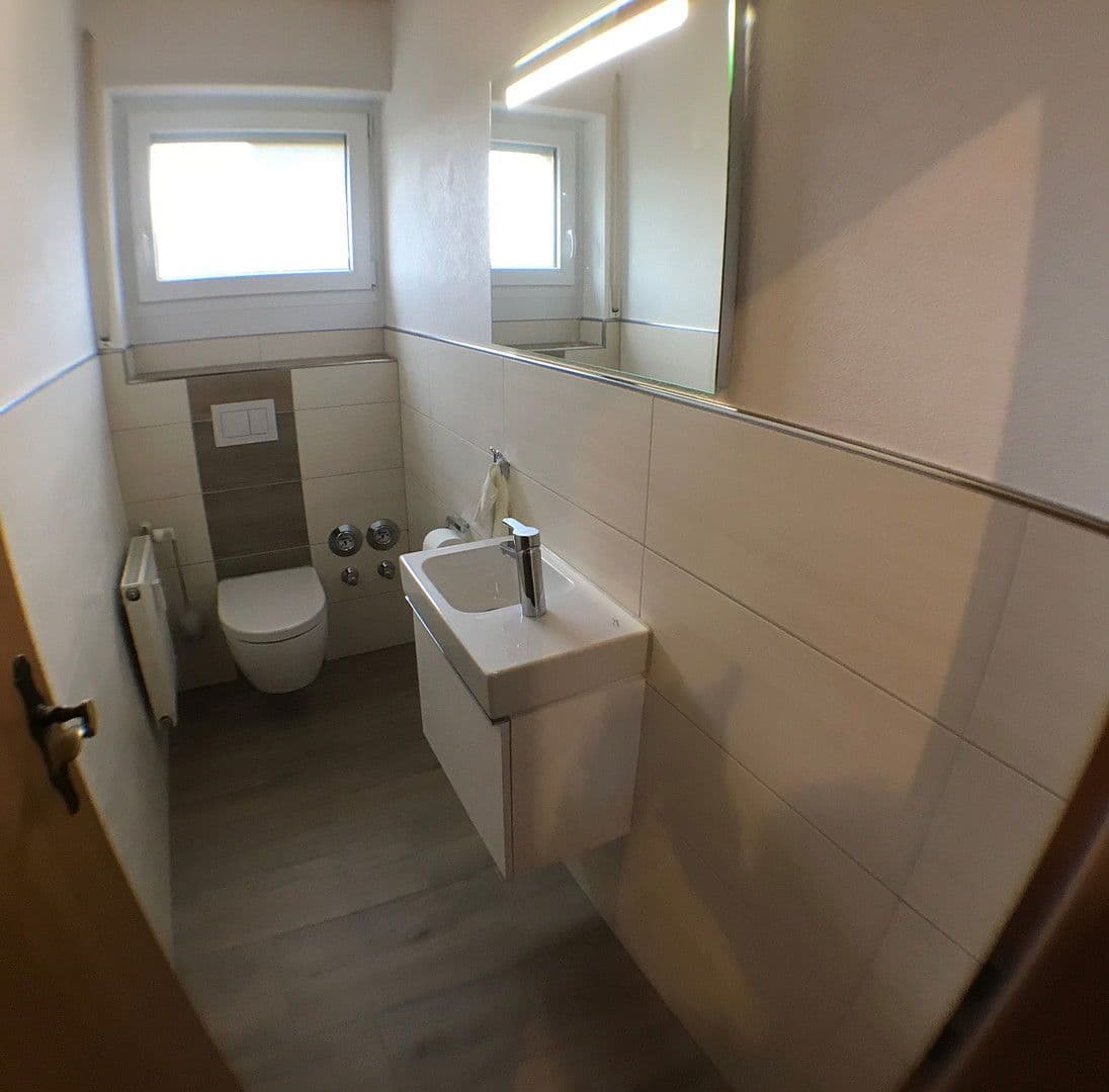 Prenájom bytu 3-izbový 112 m², Pitzenbüsch, Kradenbach, Porýnie-Falcko Prenájom bytu 3-izbový 112 m², Pitzenbüsch, Kradenbach, Porýnie-Falcko