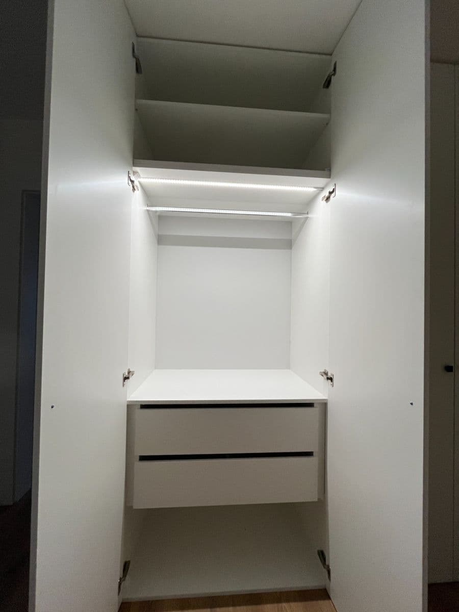 Prenájom bytu 3-izbový 63 m², Komárovská, Brno, Jihomoravský kraj Prenájom bytu 3-izbový 63 m², Komárovská, Brno, Jihomoravský kraj