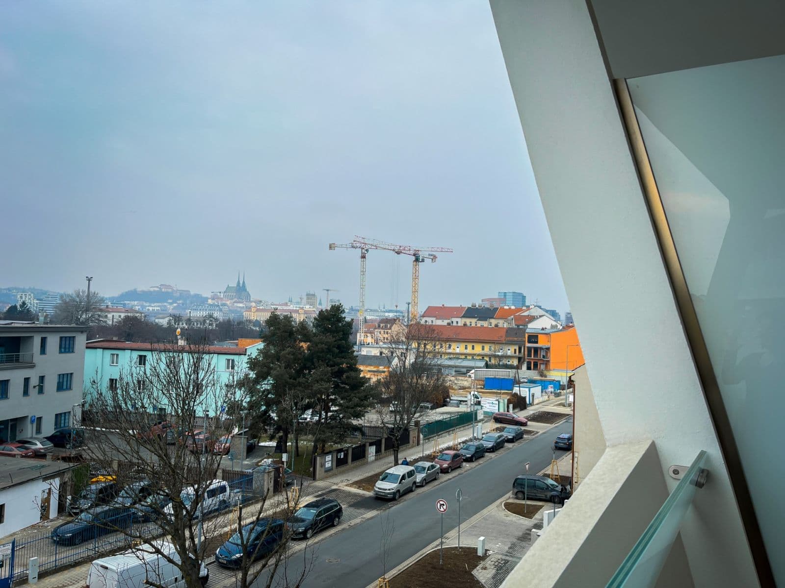 Prenájom bytu 3-izbový 63 m², Komárovská, Brno, Jihomoravský kraj Prenájom bytu 3-izbový 63 m², Komárovská, Brno, Jihomoravský kraj