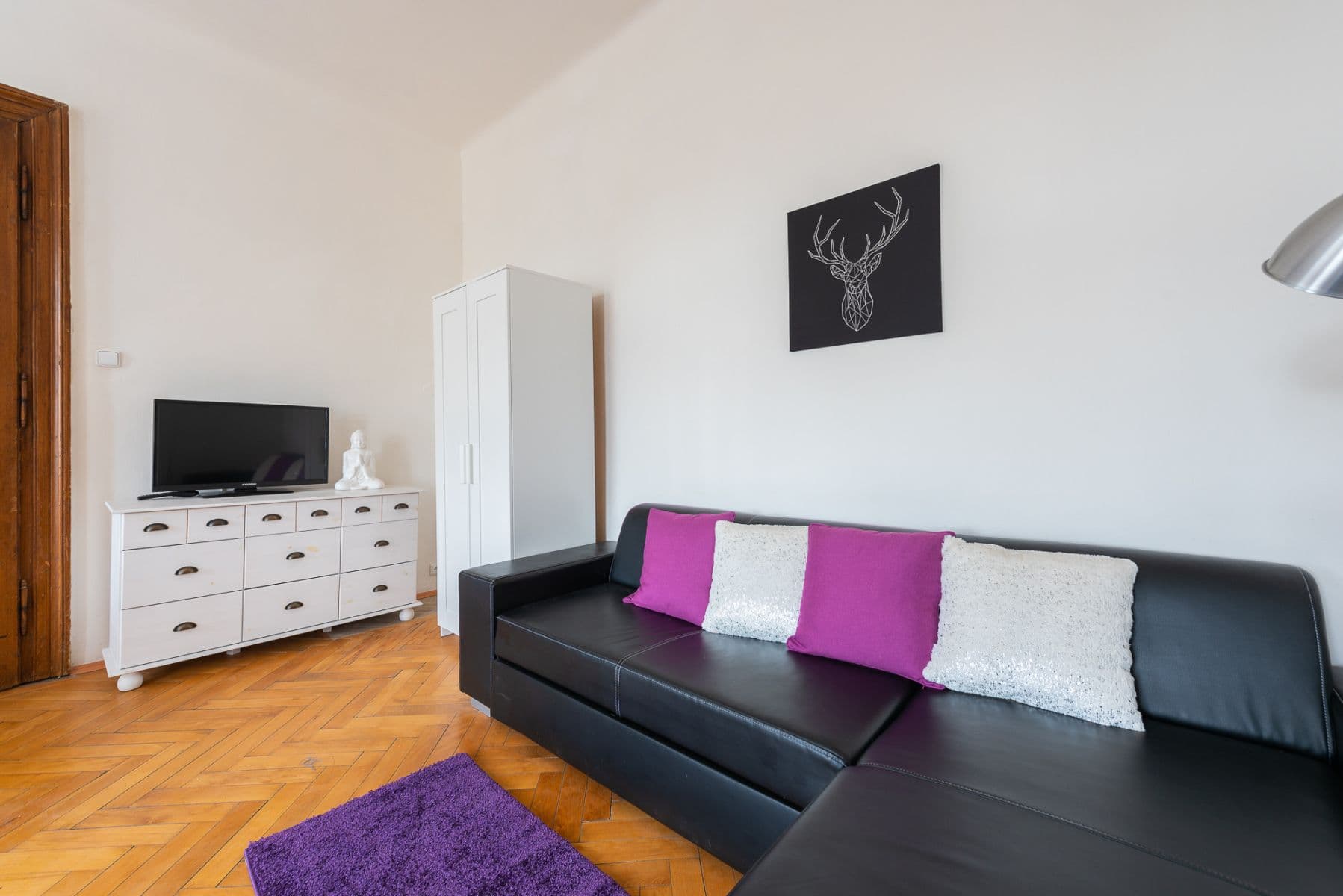 Prenájom bytu 74 m², Těšnov, Praha, Praha Prenájom bytu 74 m², Těšnov, Praha, Praha