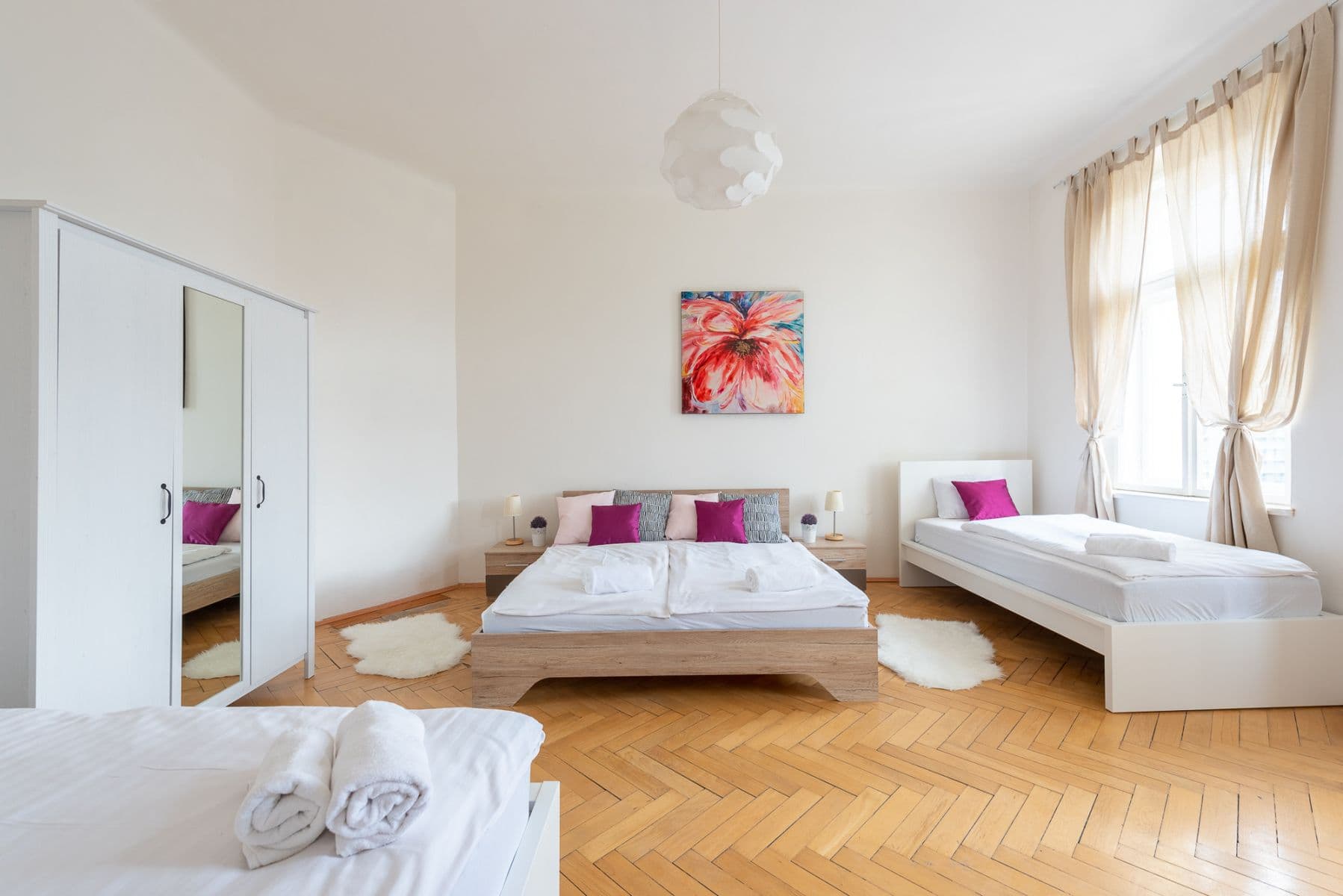 Prenájom bytu 74 m², Těšnov, Praha, Praha Prenájom bytu 74 m², Těšnov, Praha, Praha