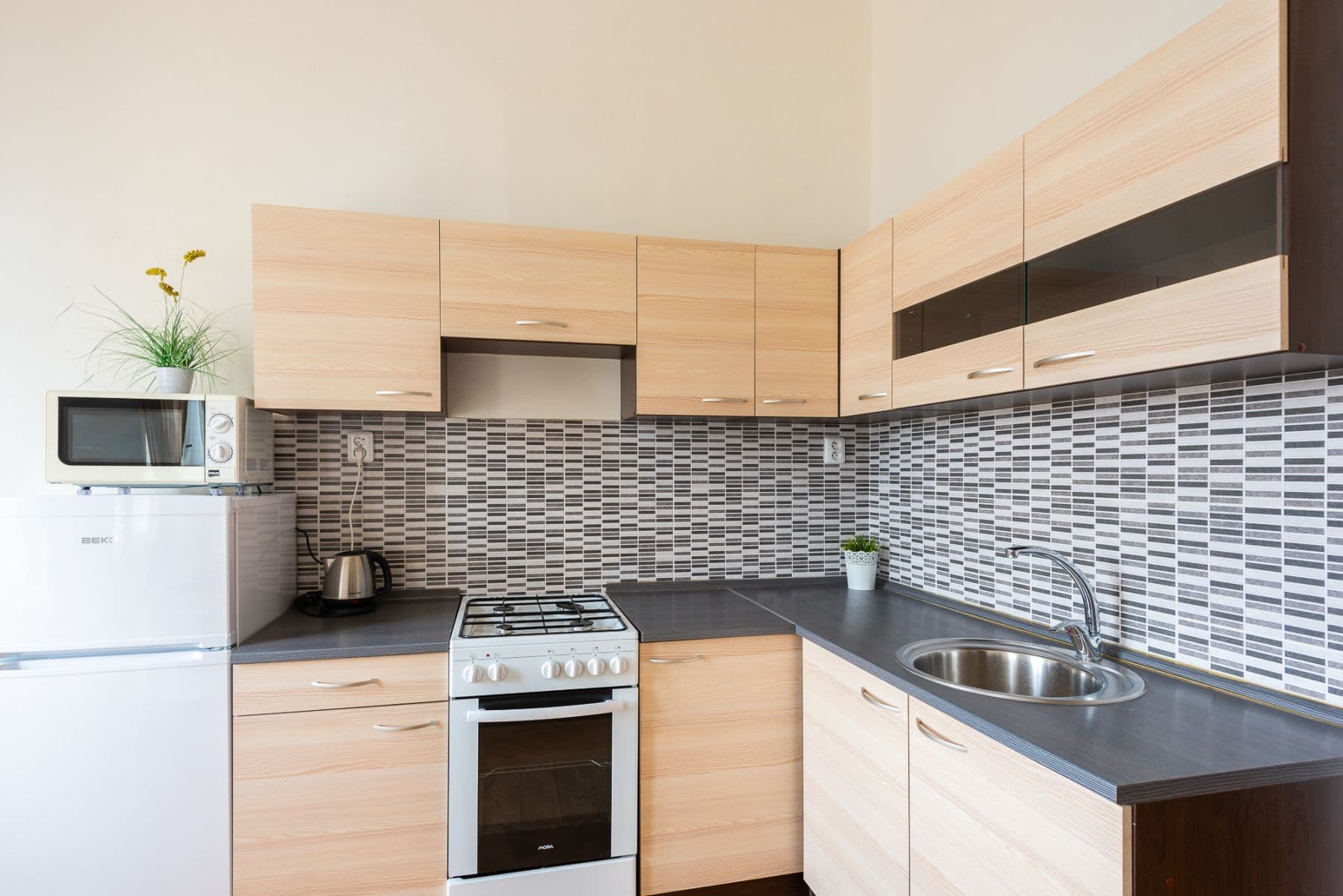 Prenájom bytu 74 m², Těšnov, Praha, Praha Prenájom bytu 74 m², Těšnov, Praha, Praha