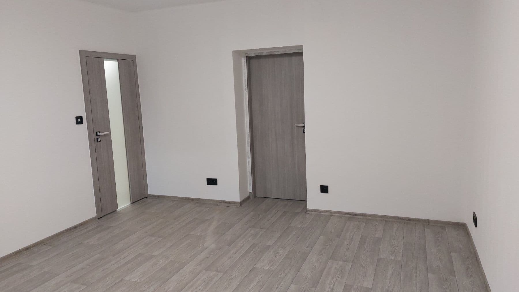 Prenájom bytu 3-izbový 74 m², Dukelská, Ústí nad Orlicí, Pardubický kraj Prenájom bytu 3-izbový 74 m², Dukelská, Ústí nad Orlicí, Pardubický kraj