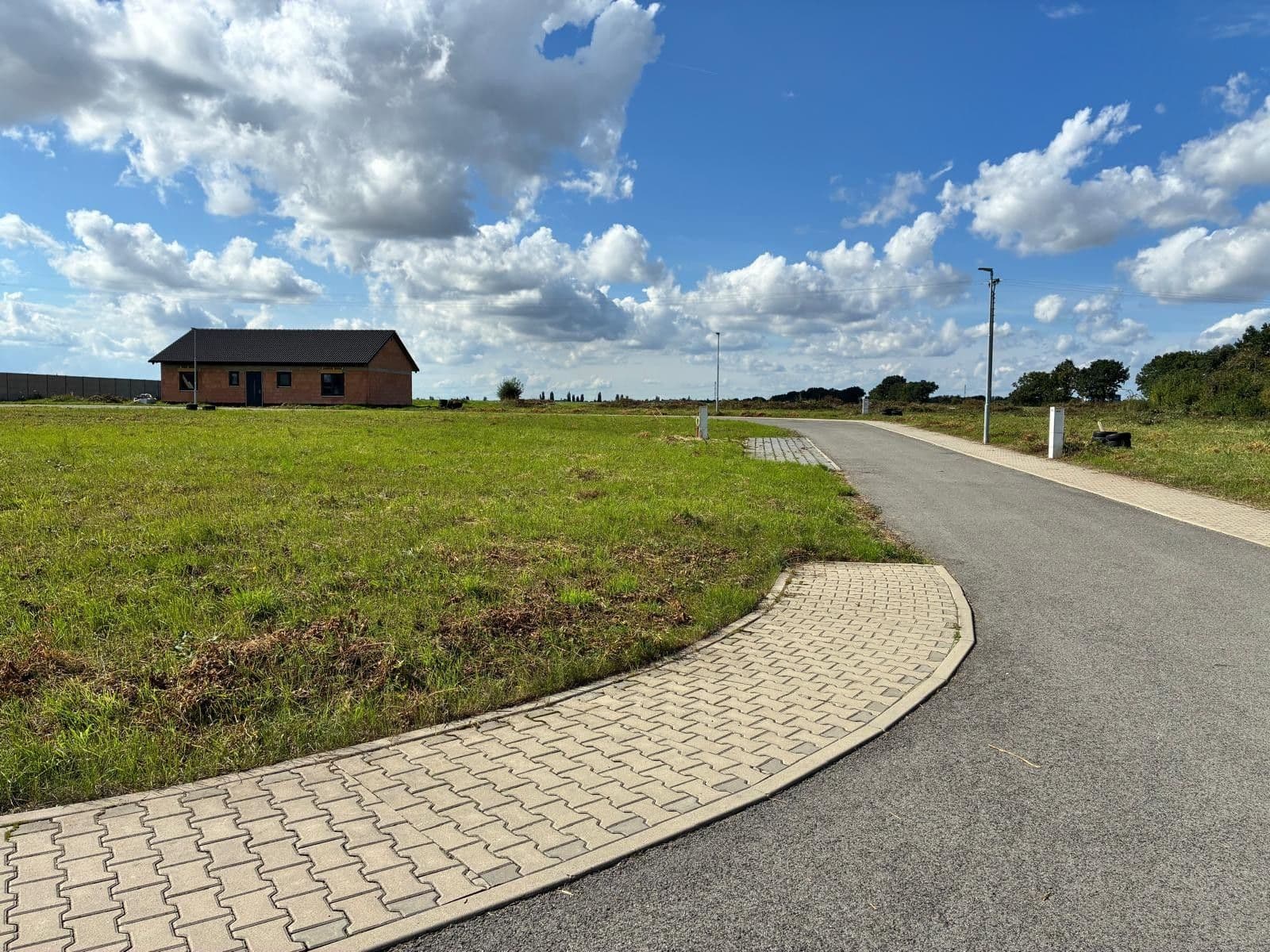 Predaj pozemku 751 m², Jizerní Vtelno, Středočeský kraj Predaj pozemku 751 m², Jizerní Vtelno, Středočeský kraj