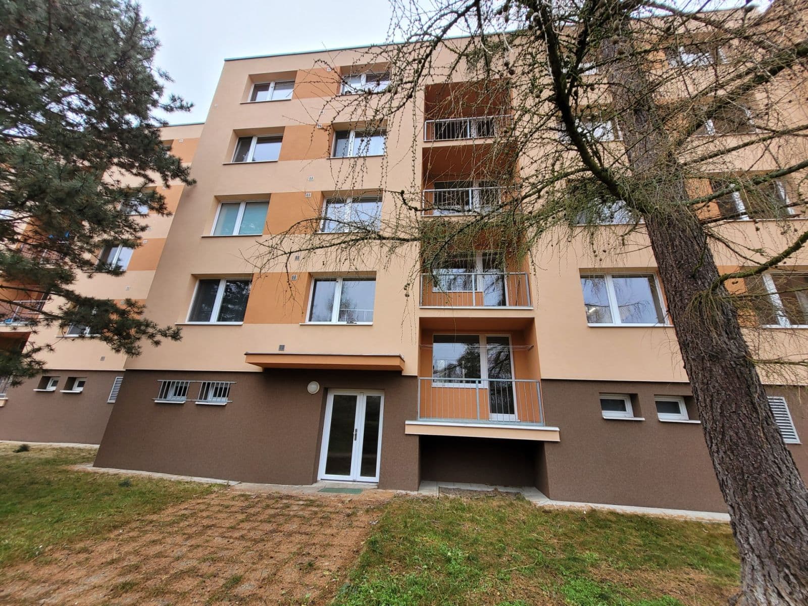 Prenájom bytu 1-izbový 35 m², Dvořišťská, Praha, Praha Prenájom bytu 1-izbový 35 m², Dvořišťská, Praha, Praha