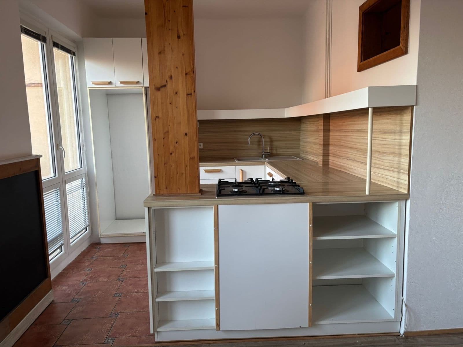 Prenájom bytu 2-izbový 50 m², K. H. Máchy, Příbram, Středočeský kraj Prenájom bytu 2-izbový 50 m², K. H. Máchy, Příbram, Středočeský kraj