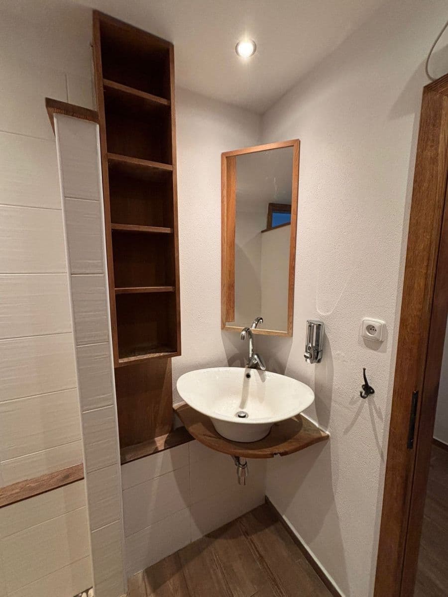 Prenájom bytu 2-izbový 50 m², K. H. Máchy, Příbram, Středočeský kraj Prenájom bytu 2-izbový 50 m², K. H. Máchy, Příbram, Středočeský kraj