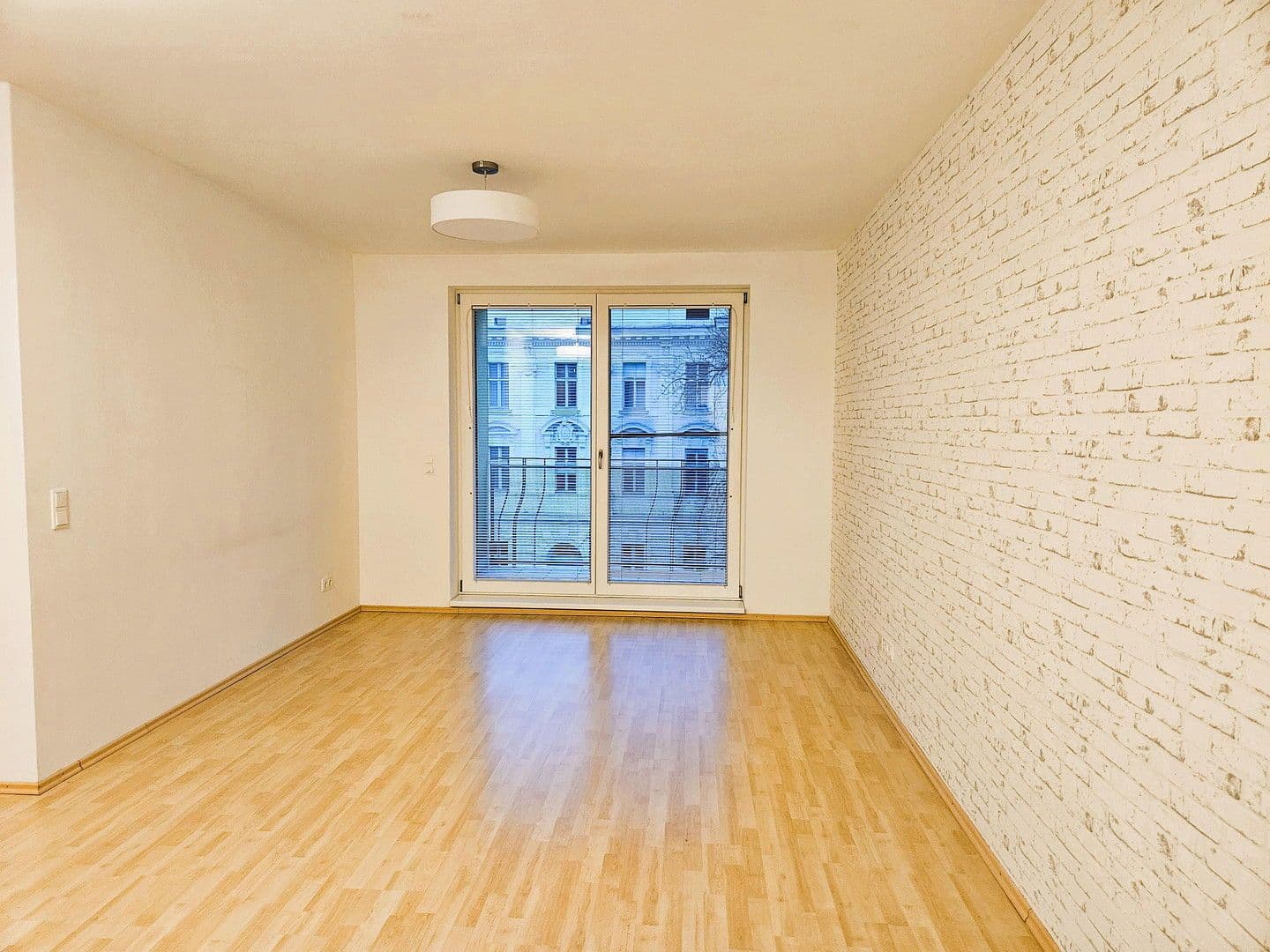 Prenájom bytu 2-izbový 56 m², Wien, Viedeň Prenájom bytu 2-izbový 56 m², Wien, Viedeň