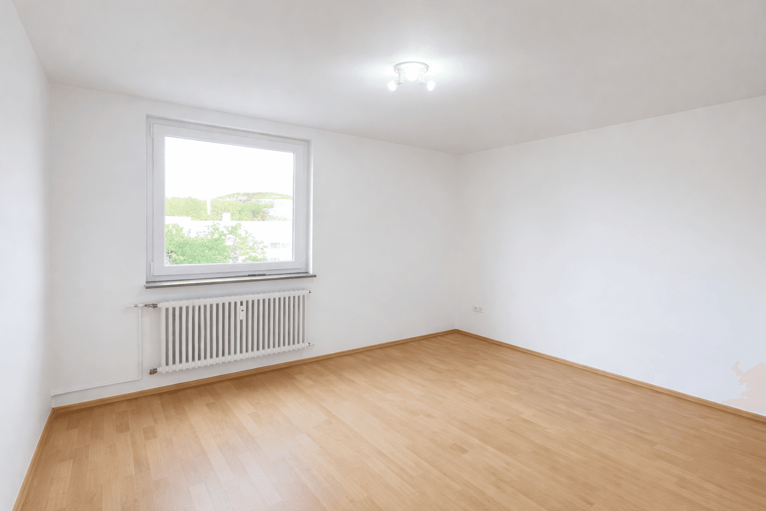 Prenájom bytu 3-izbový 87 m², Seeäckerstrasse 23, Leonberg, Bádensko-Wurttembersko Prenájom bytu 3-izbový 87 m², Seeäckerstrasse 23, Leonberg, Bádensko-Wurttembersko