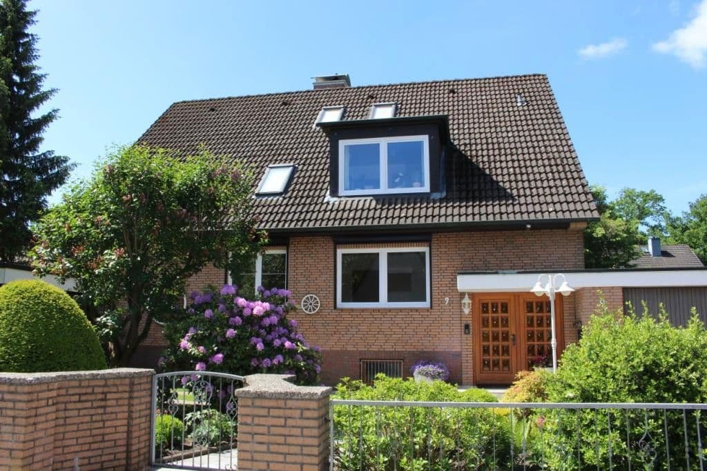 Prenájom bytu 4-izbový 93 m², Gottfried-Keller-Str. 9, Norderstedt, Šlezvicko-Holštajnsko Prenájom bytu 4-izbový 93 m², Gottfried-Keller-Str. 9, Norderstedt, Šlezvicko-Holštajnsko