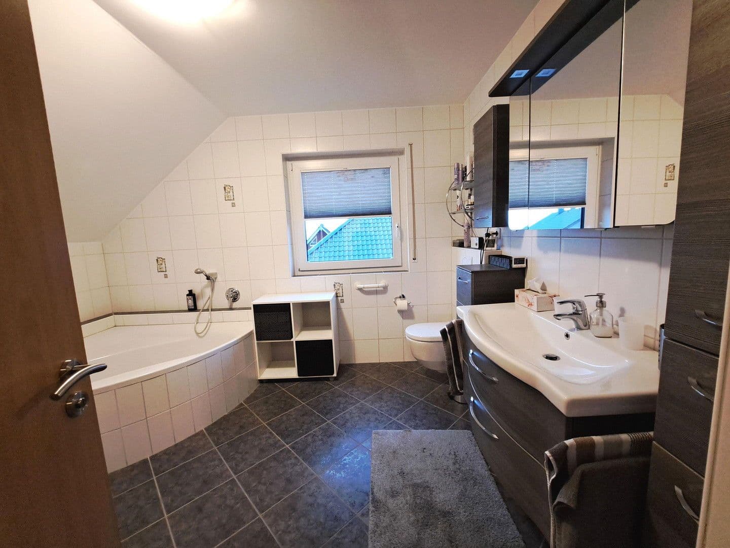 Predaj domu 126 m², pozemek 726 m², Keltenweg 2, Osburg, Porýnie-Falcko Predaj domu 126 m², pozemek 726 m², Keltenweg 2, Osburg, Porýnie-Falcko