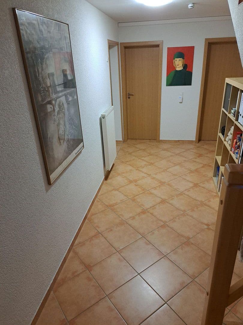 Predaj domu 126 m², pozemek 726 m², Keltenweg 2, Osburg, Porýnie-Falcko Predaj domu 126 m², pozemek 726 m², Keltenweg 2, Osburg, Porýnie-Falcko