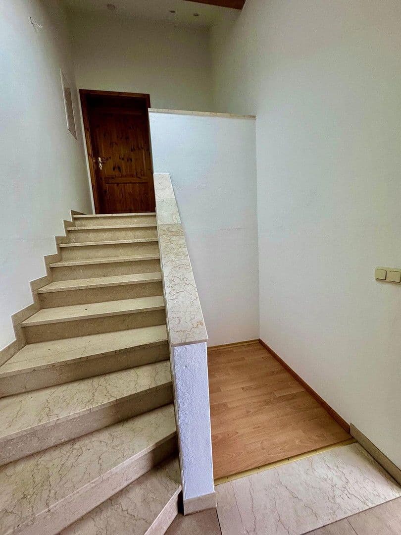 Predaj bytu 3-izbový 137 m², Waldkraiburg, Bavorsko Predaj bytu 3-izbový 137 m², Waldkraiburg, Bavorsko