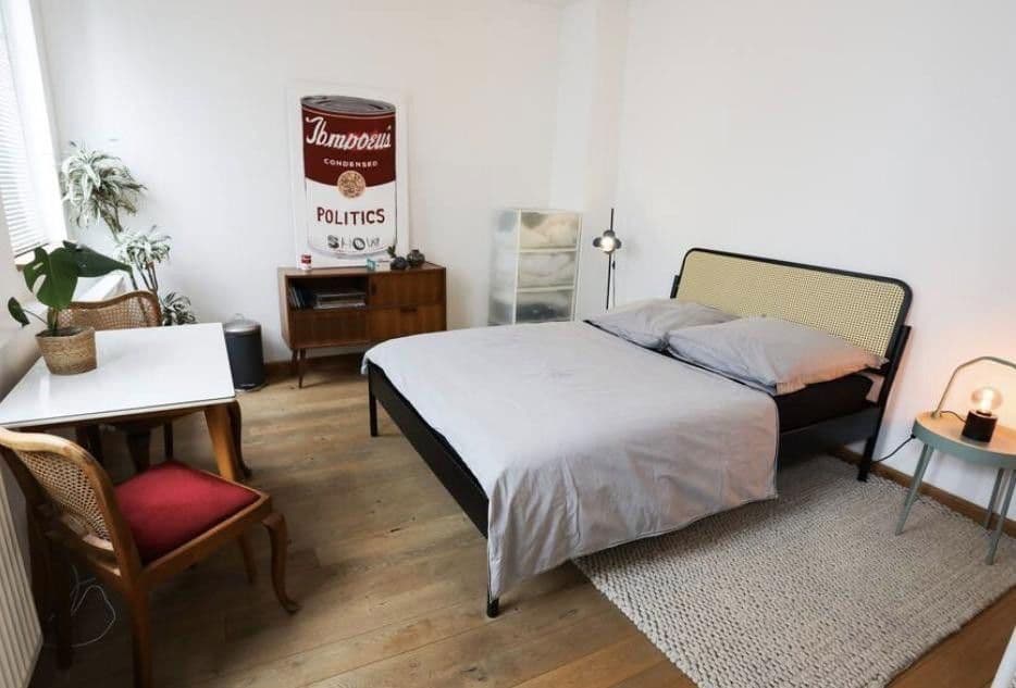 Prenájom bytu 3-izbový 135 m², Badstr. 61, Berlin, Berlín Prenájom bytu 3-izbový 135 m², Badstr. 61, Berlin, Berlín