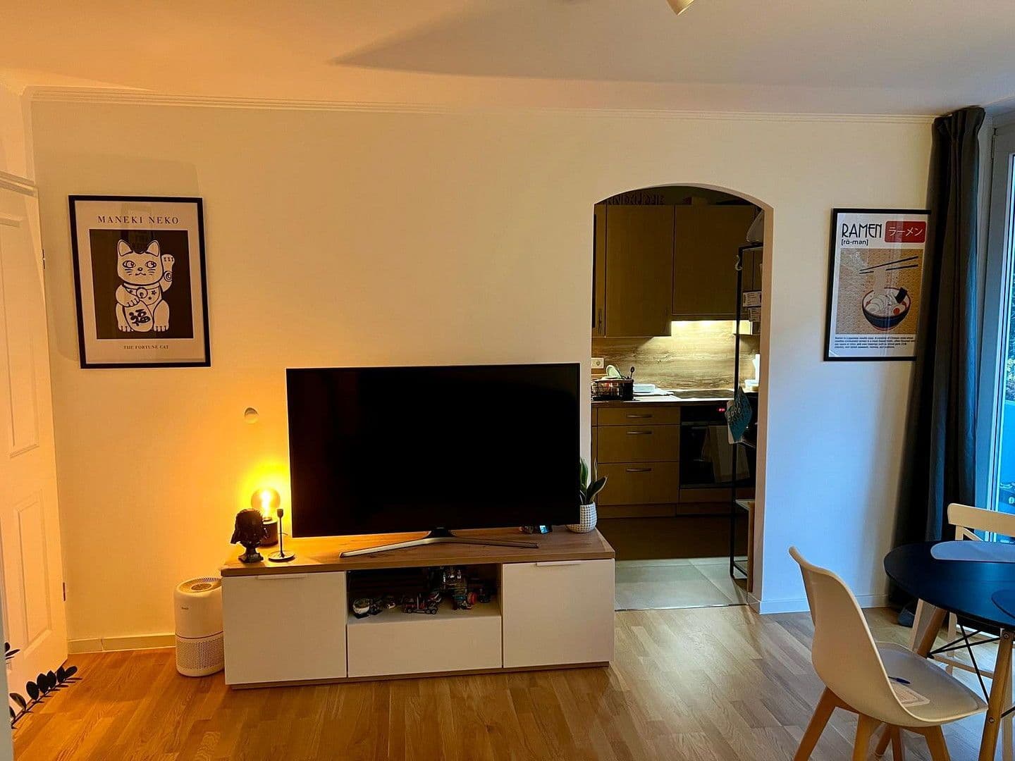 Prenájom bytu 1-izbový 40 m², Münchnerstr., Kr. München - Unterhaching, Bavorsko Prenájom bytu 1-izbový 40 m², Münchnerstr., Kr. München - Unterhaching, Bavorsko