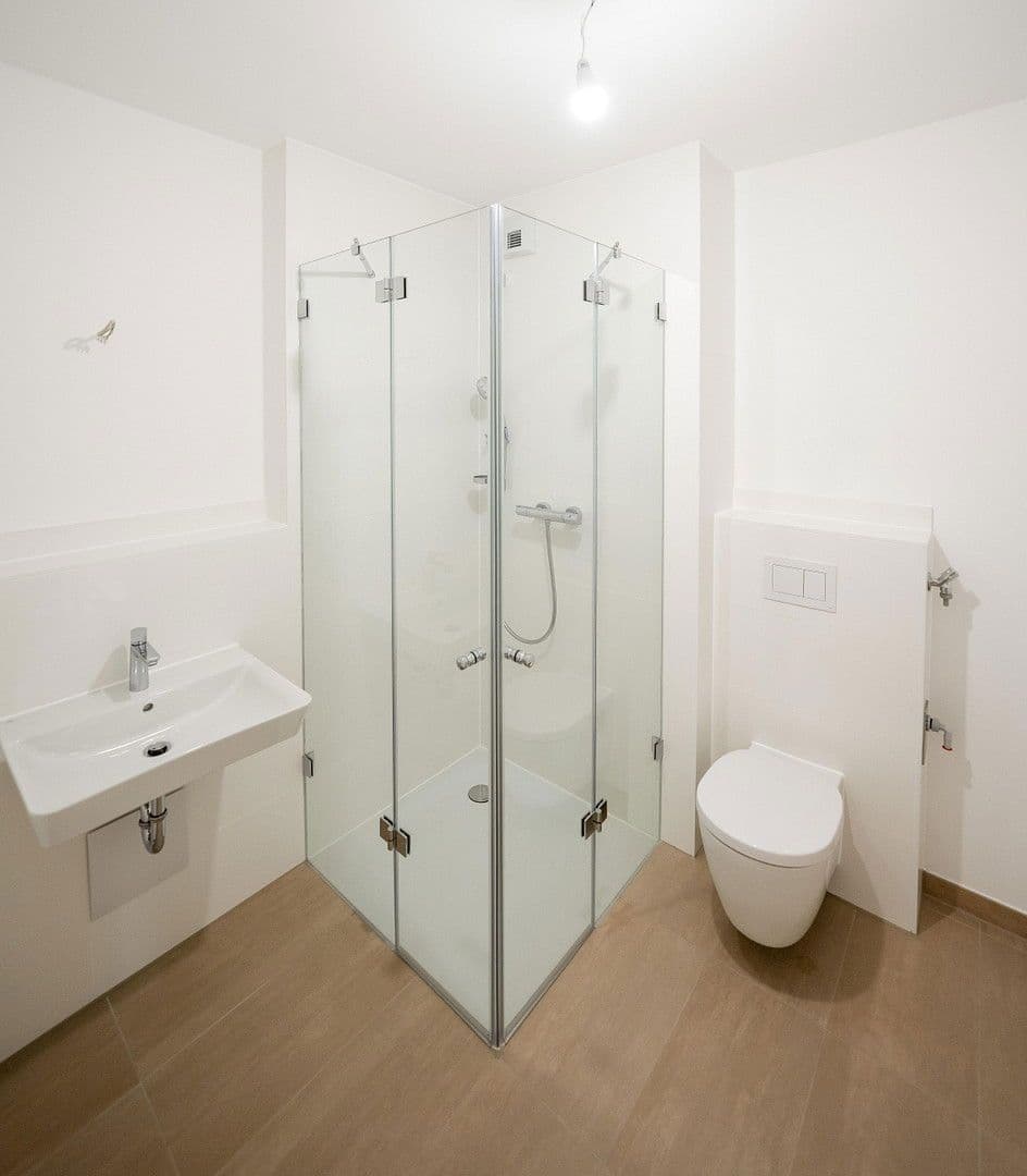 Prenájom bytu 2-izbový 60 m², Marie-Deubler-Str. 4, Neuried, Bavorsko Prenájom bytu 2-izbový 60 m², Marie-Deubler-Str. 4, Neuried, Bavorsko