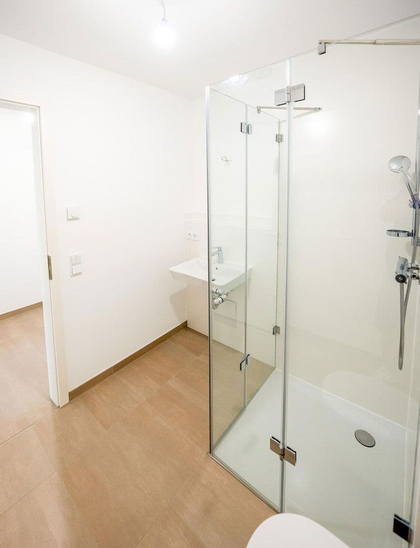 Prenájom bytu 2-izbový 60 m², Marie-Deubler-Str. 4, Neuried, Bavorsko Prenájom bytu 2-izbový 60 m², Marie-Deubler-Str. 4, Neuried, Bavorsko