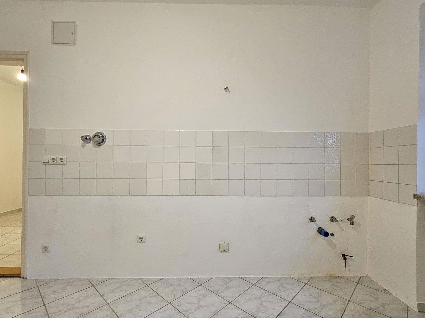 Prenájom bytu 2-izbový 47 m², Oberbiberger Straße 10, München, Bavorsko Prenájom bytu 2-izbový 47 m², Oberbiberger Straße 10, München, Bavorsko