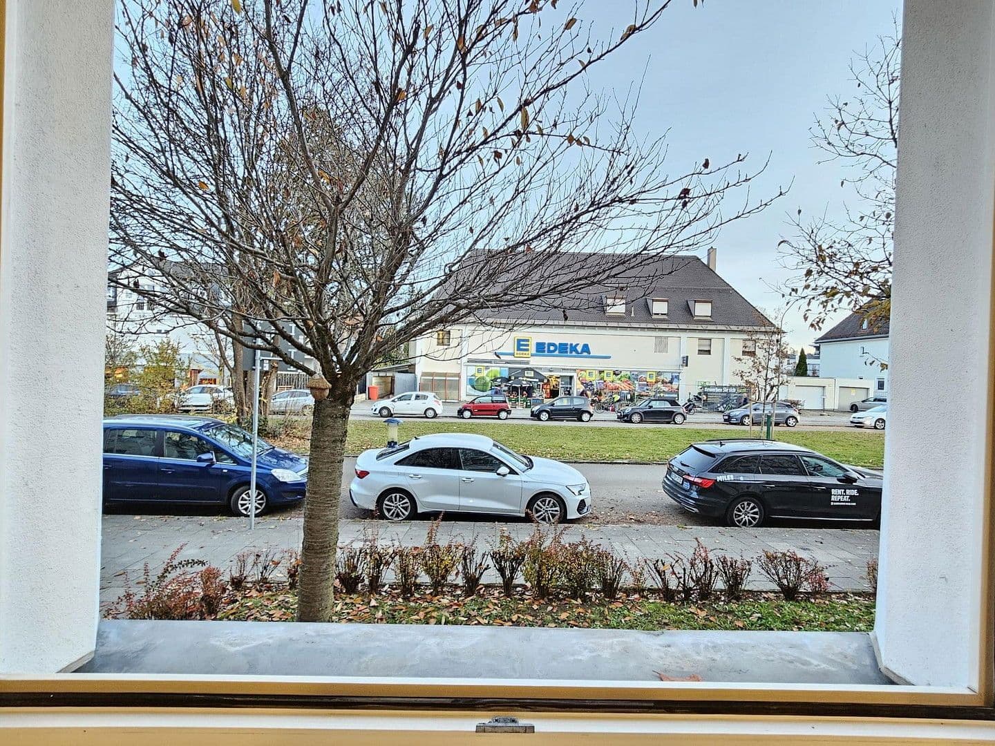 Prenájom bytu 2-izbový 47 m², Oberbiberger Straße 10, München, Bavorsko Prenájom bytu 2-izbový 47 m², Oberbiberger Straße 10, München, Bavorsko