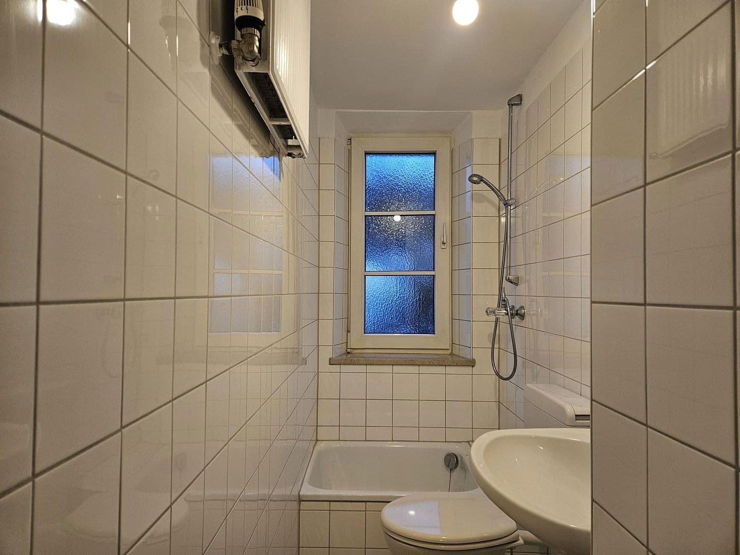 Prenájom bytu 2-izbový 47 m², Oberbiberger Straße 10, München, Bavorsko Prenájom bytu 2-izbový 47 m², Oberbiberger Straße 10, München, Bavorsko