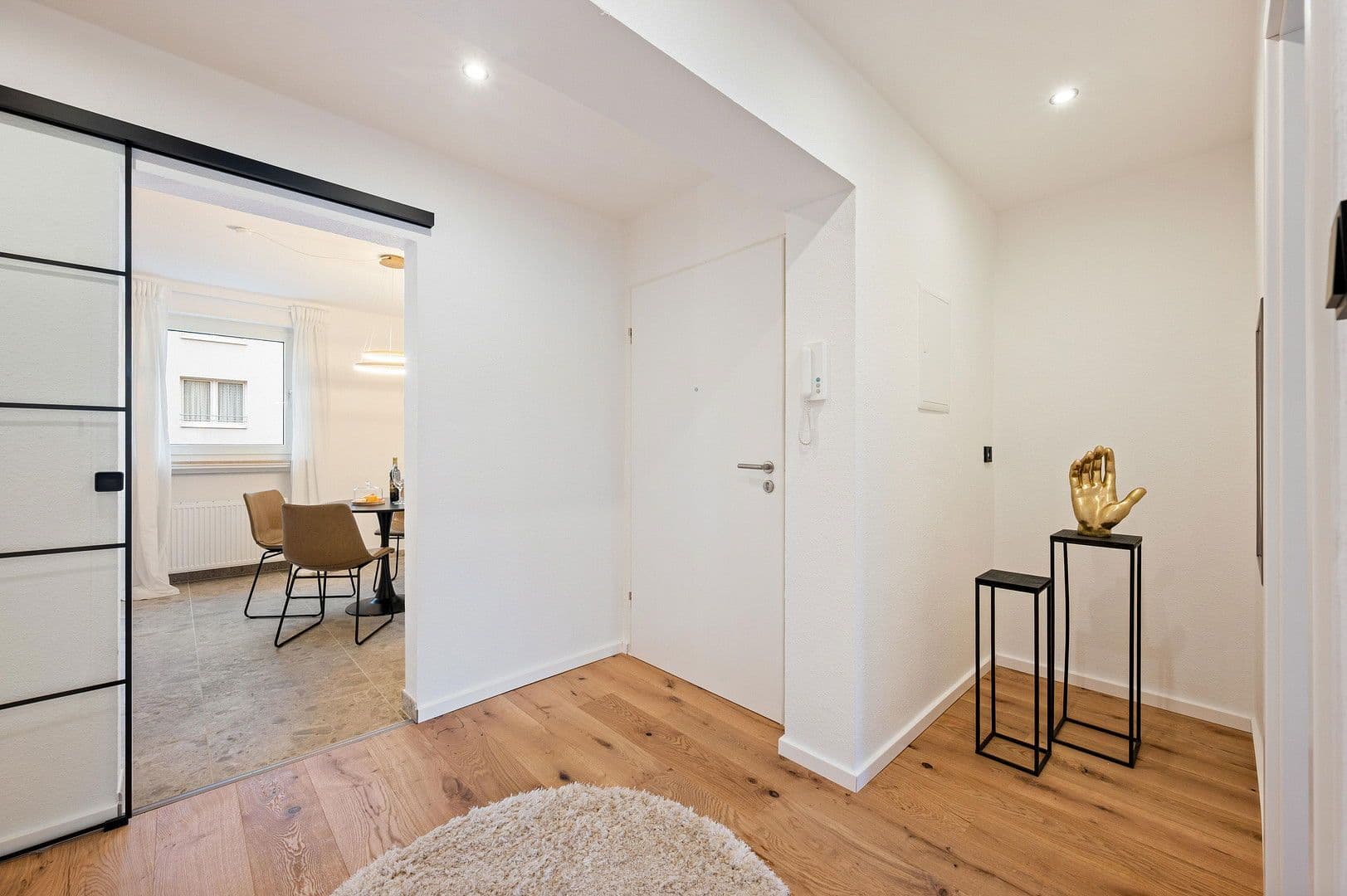 Predaj bytu 4-izbový 89 m², Walluf, Hesensko Predaj bytu 4-izbový 89 m², Walluf, Hesensko