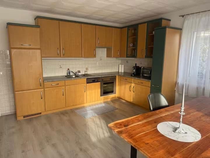 Prenájom bytu 2-izbový 90 m², Auergütlweg 10, Linz, Horné Rakúsko Prenájom bytu 2-izbový 90 m², Auergütlweg 10, Linz, Horné Rakúsko