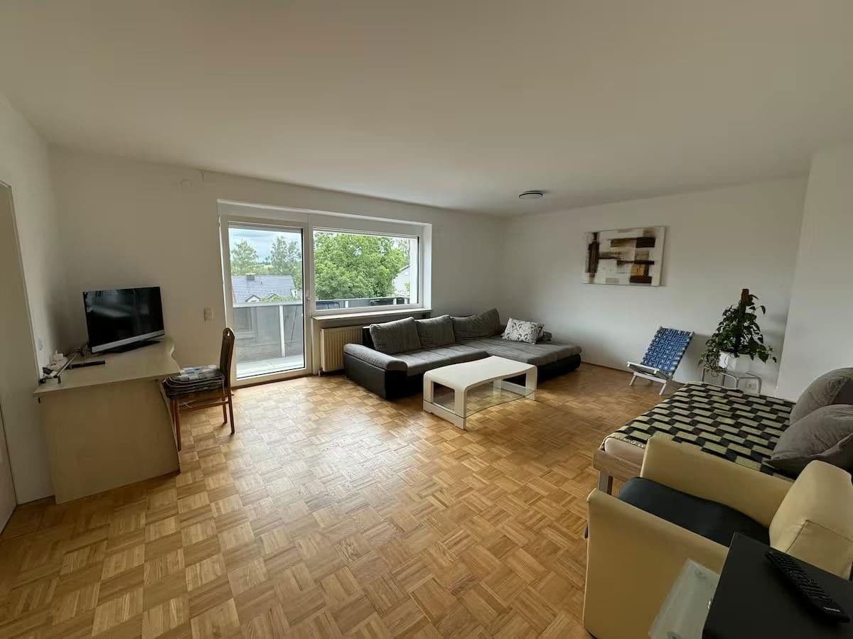 Prenájom bytu 4-izbový 125 m², Auergütlweg 10, Linz, Horné Rakúsko Prenájom bytu 4-izbový 125 m², Auergütlweg 10, Linz, Horné Rakúsko