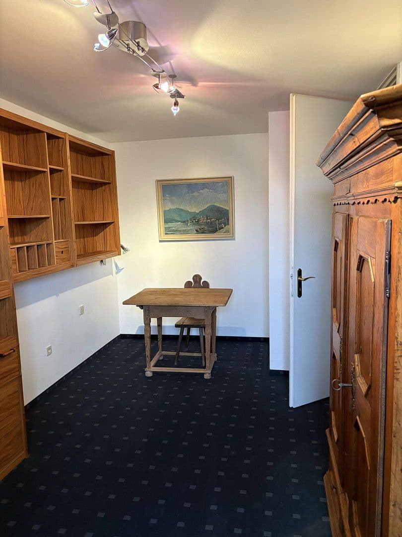 Predaj domu 144 m², pozemek 314 m², Krailling, Bavorsko Predaj domu 144 m², pozemek 314 m², Krailling, Bavorsko