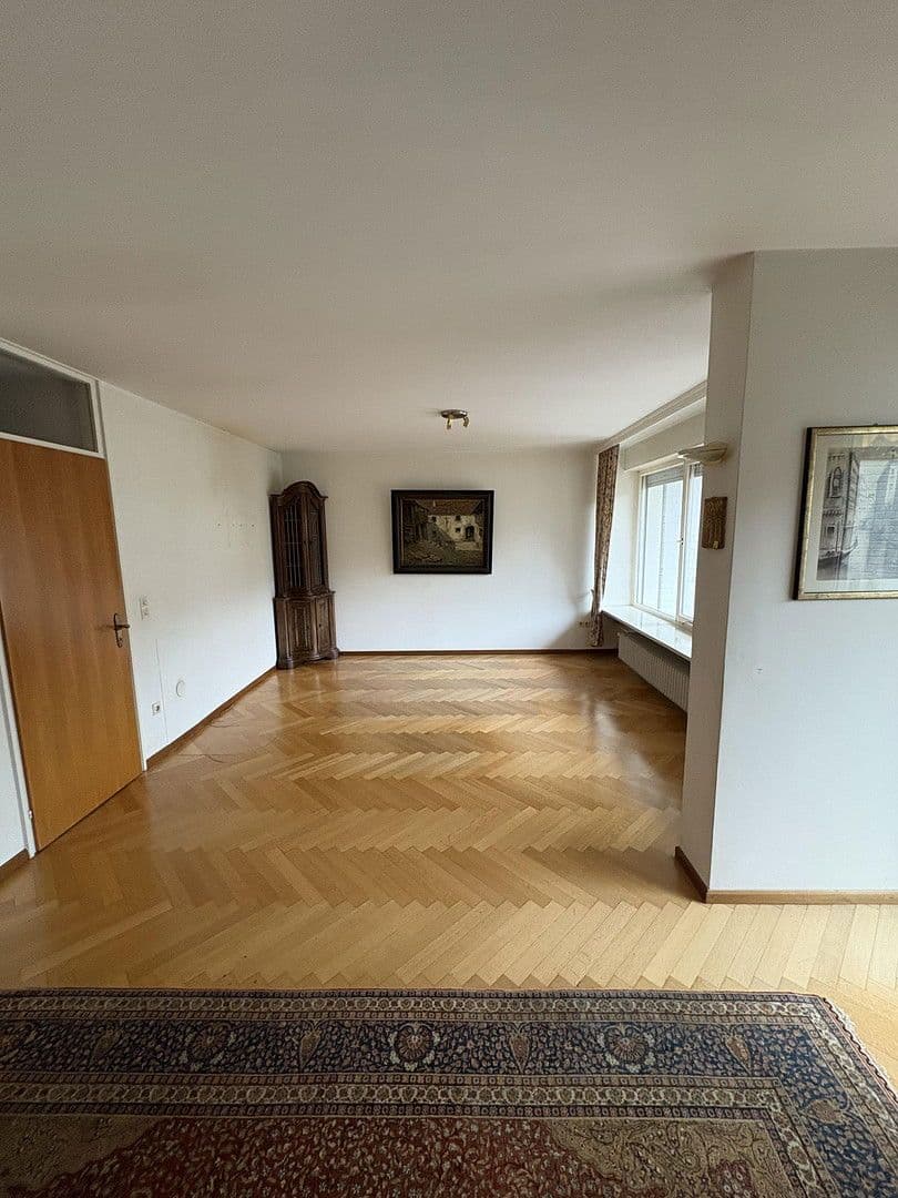 Predaj domu 144 m², pozemek 314 m², Krailling, Bavorsko Predaj domu 144 m², pozemek 314 m², Krailling, Bavorsko