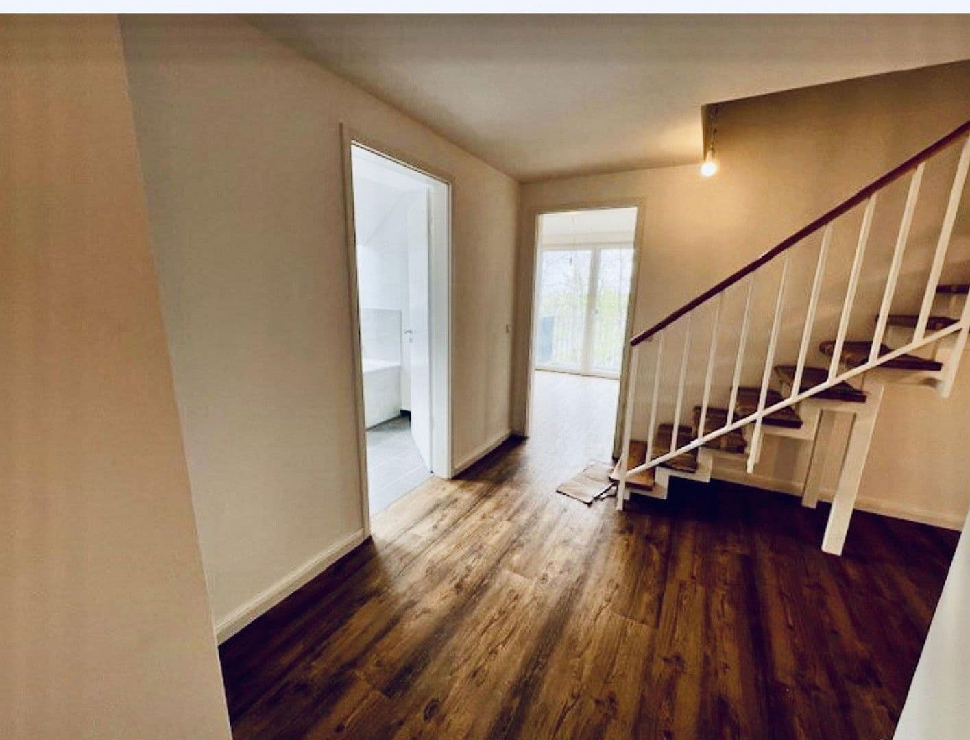 Prenájom bytu 4-izbový 164 m², Sierksdorfer Straße 65, Neustadt in Holstein, Šlezvicko-Holštajnsko Prenájom bytu 4-izbový 164 m², Sierksdorfer Straße 65, Neustadt in Holstein, Šlezvicko-Holštajnsko