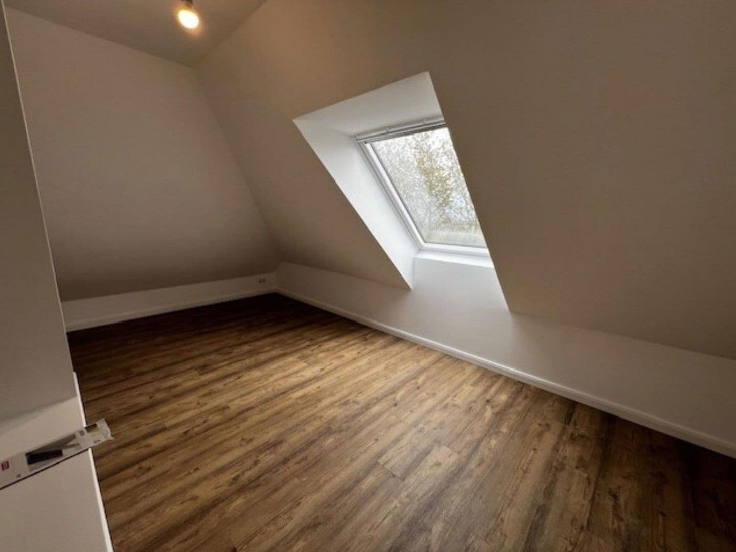 Prenájom bytu 4-izbový 164 m², Sierksdorfer Straße 65, Neustadt in Holstein, Šlezvicko-Holštajnsko Prenájom bytu 4-izbový 164 m², Sierksdorfer Straße 65, Neustadt in Holstein, Šlezvicko-Holštajnsko