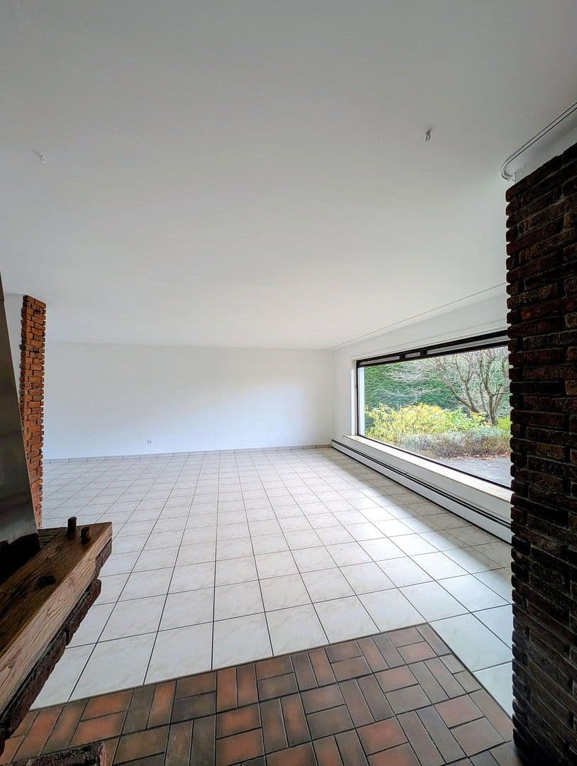 Prenájom bytu 3-izbový 150 m², Am Tangstedter Forst 21, Norderstedt, Šlezvicko-Holštajnsko Prenájom bytu 3-izbový 150 m², Am Tangstedter Forst 21, Norderstedt, Šlezvicko-Holštajnsko