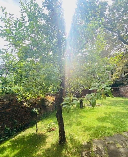 Predaj domu 420 m², pozemek 400 m², Düsseldorf, Severné Porýnie - Westfálsko Predaj domu 420 m², pozemek 400 m², Düsseldorf, Severné Porýnie - Westfálsko