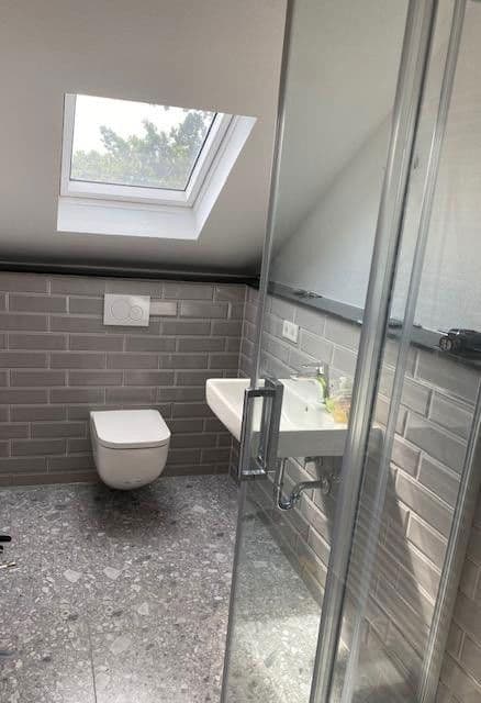 Predaj domu 420 m², pozemek 400 m², Düsseldorf, Severné Porýnie - Westfálsko Predaj domu 420 m², pozemek 400 m², Düsseldorf, Severné Porýnie - Westfálsko