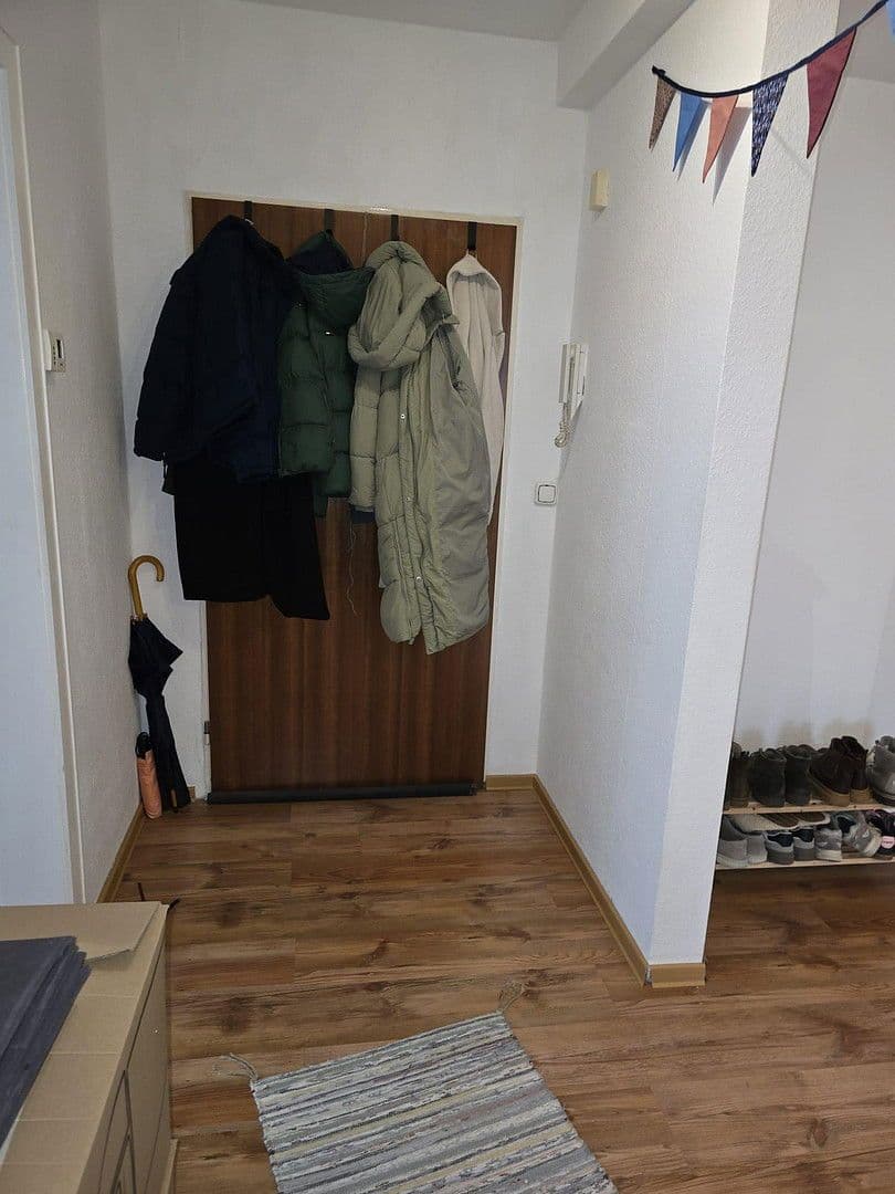 Prenájom bytu 2-izbový 69 m², Dönhoffstr. 32, Leverkusen, Severné Porýnie - Westfálsko Prenájom bytu 2-izbový 69 m², Dönhoffstr. 32, Leverkusen, Severné Porýnie - Westfálsko